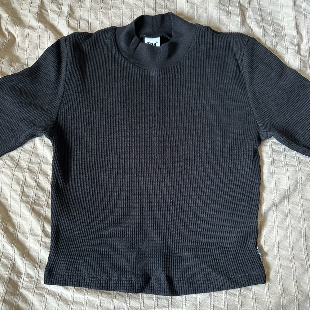 TNA (Aritzia) Waffle mock neck cropped long sleeve